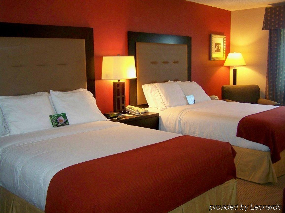 Rodeway Hotel 2*