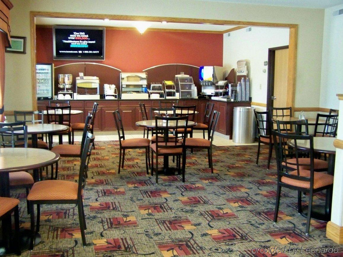 Rodeway Hotel Kendallville