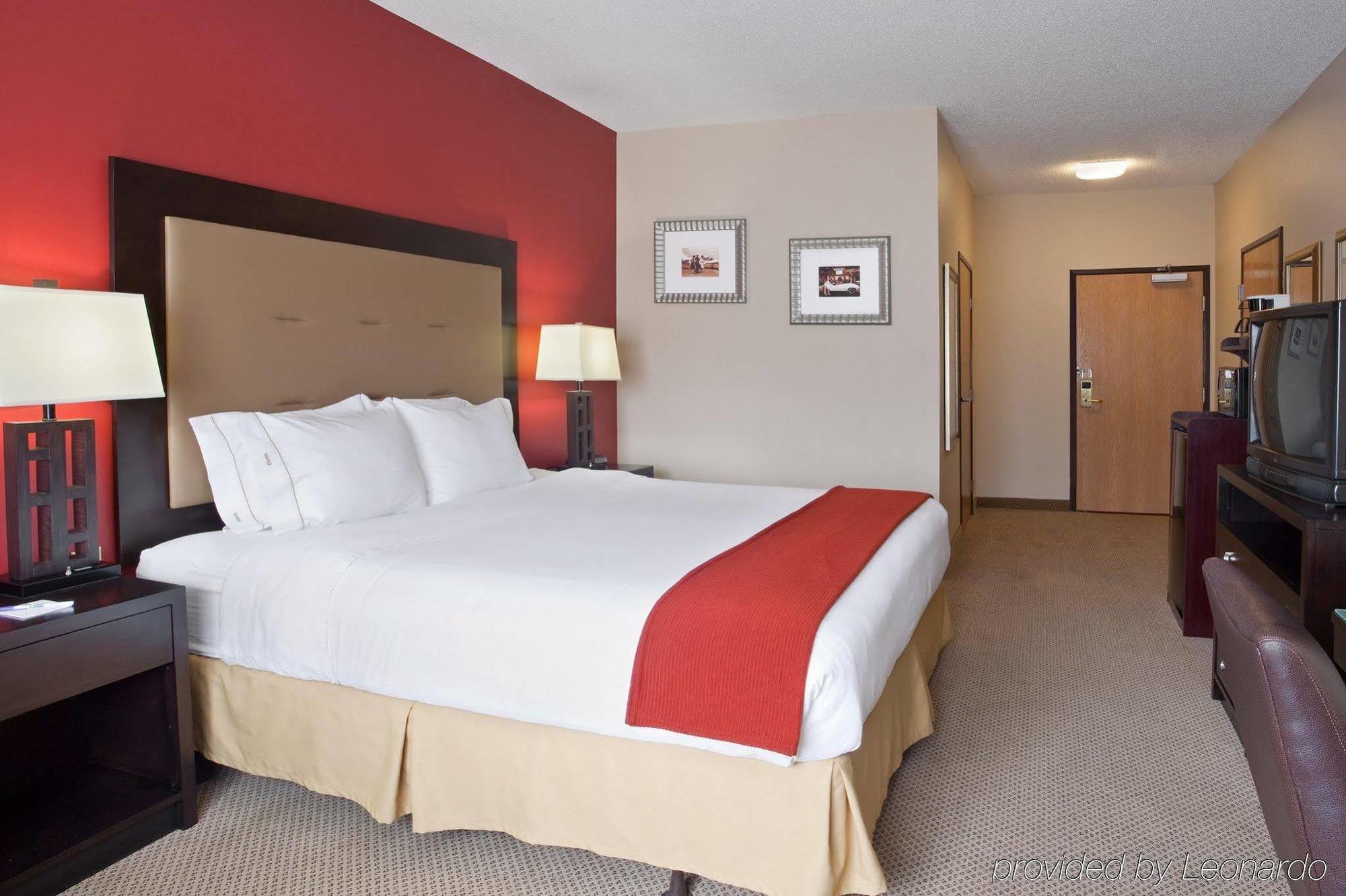 Rodeway Hotel 2*