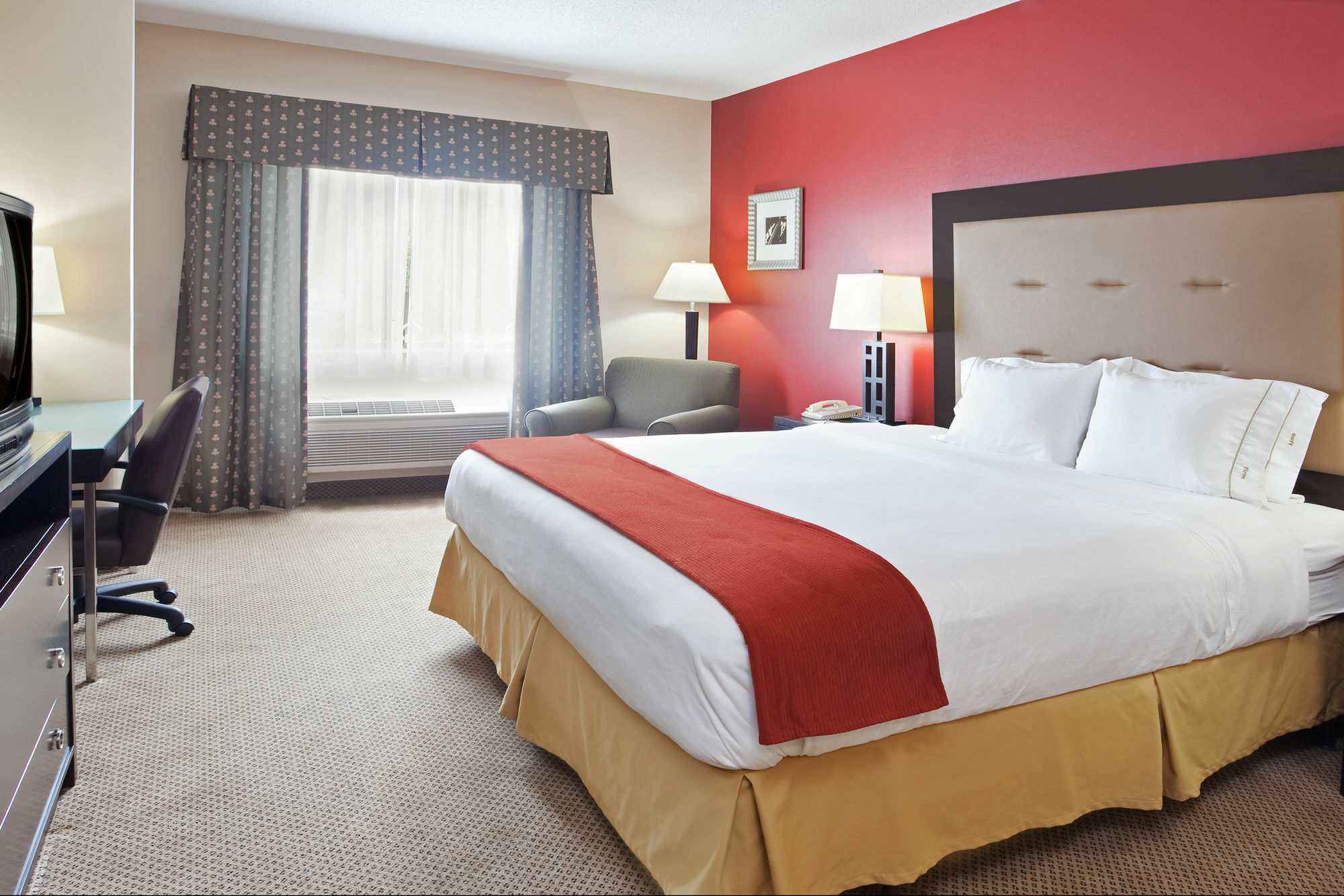 Rodeway Hotel 2*